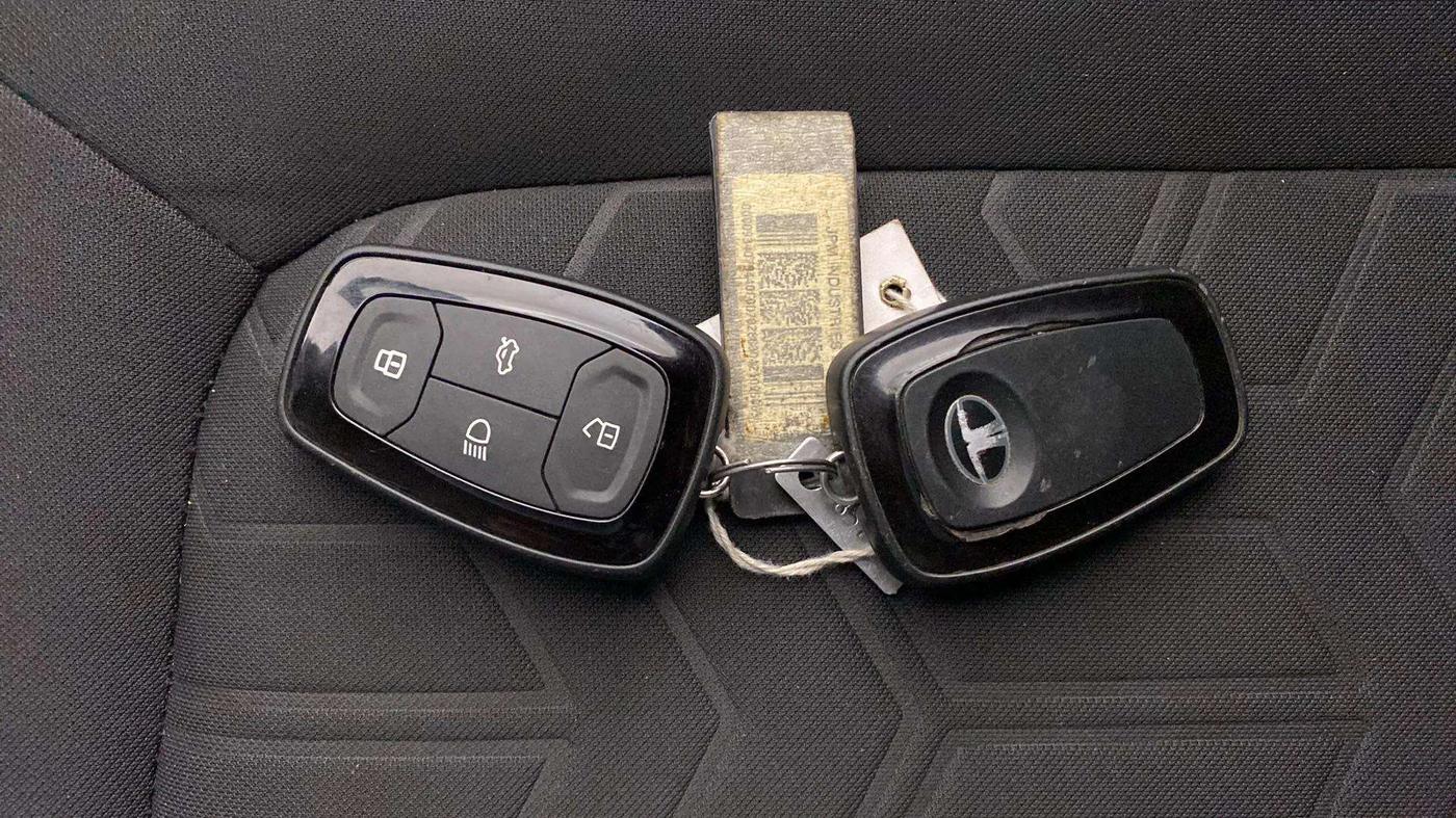 2021 Tata NEXON XZ PLUS (O) DIESEL, Diesel, Manual, 73,592 km, Key Close Up