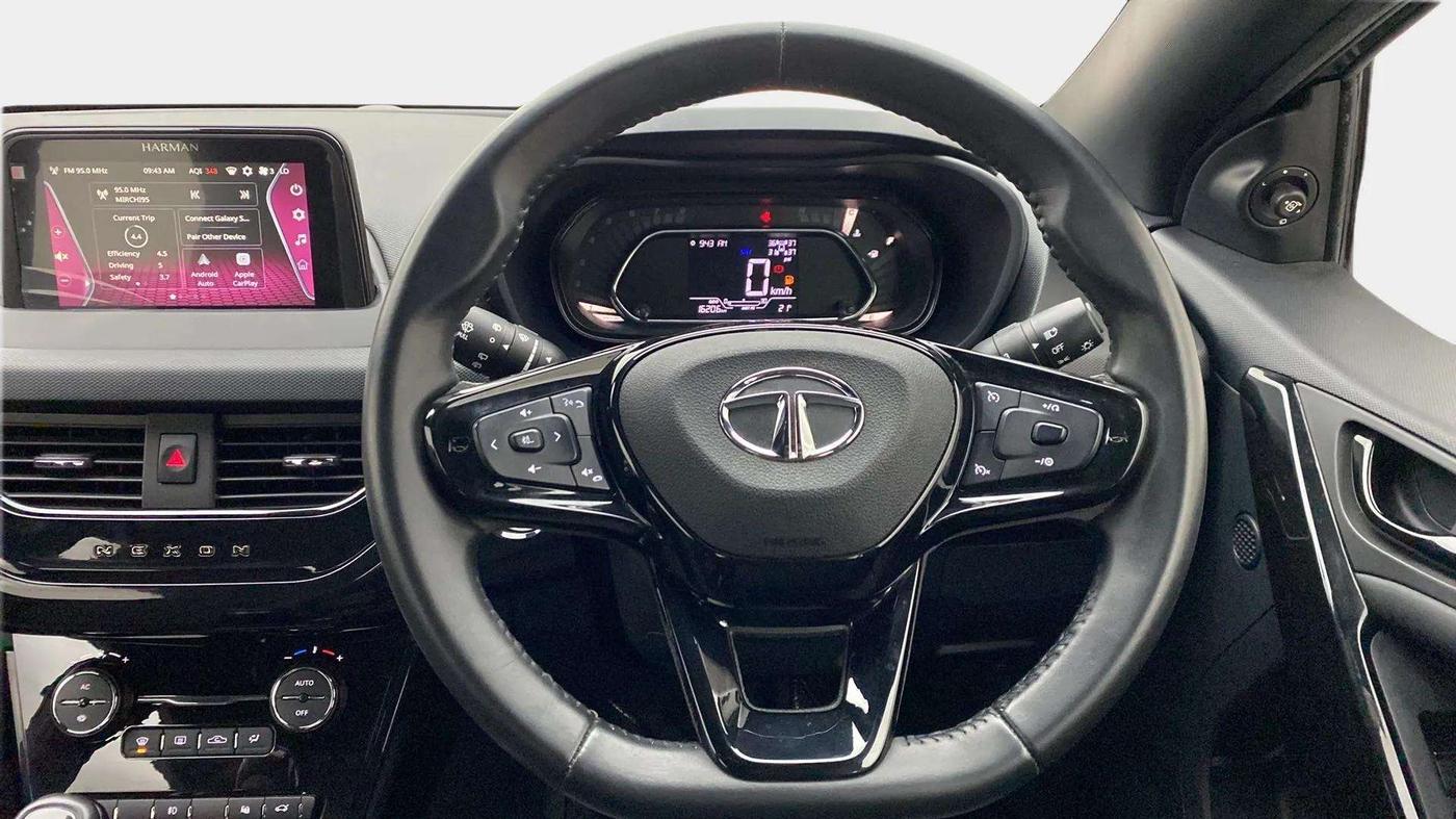2023 Tata NEXON XZ PLUS SUNROOF DARK DIESEL, Diesel, Manual, 16,206 km, Steering Wheel Close Up