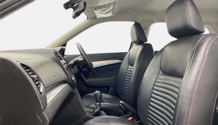 2021 Maruti Vitara Brezza ZXI PLUS AT SHVS, Petrol, Automatic, 31,915 km, Right Side Front Door Cabin