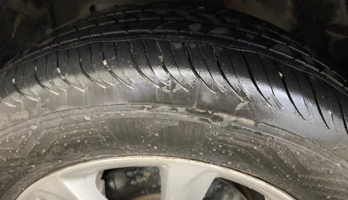 2020 Ford Ecosport TITANIUM 1.5L PETROL, Petrol, Manual, 69,037 km, Left Front Tyre Tread