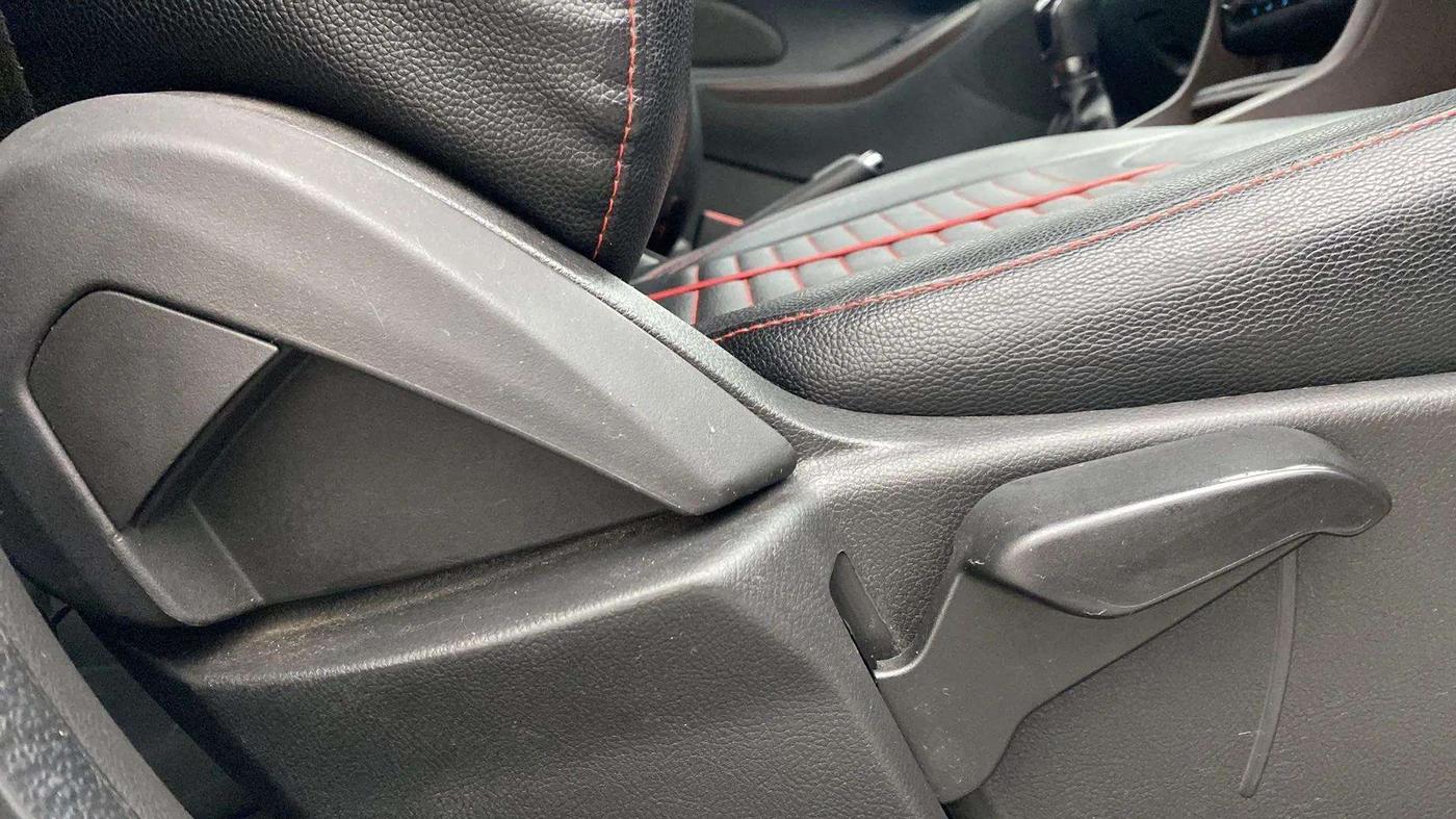 2019 Ford FREESTYLE TITANIUM 1.2 PETROL, Petrol, Manual, 42,198 km, Driver Side Adjustment Panel