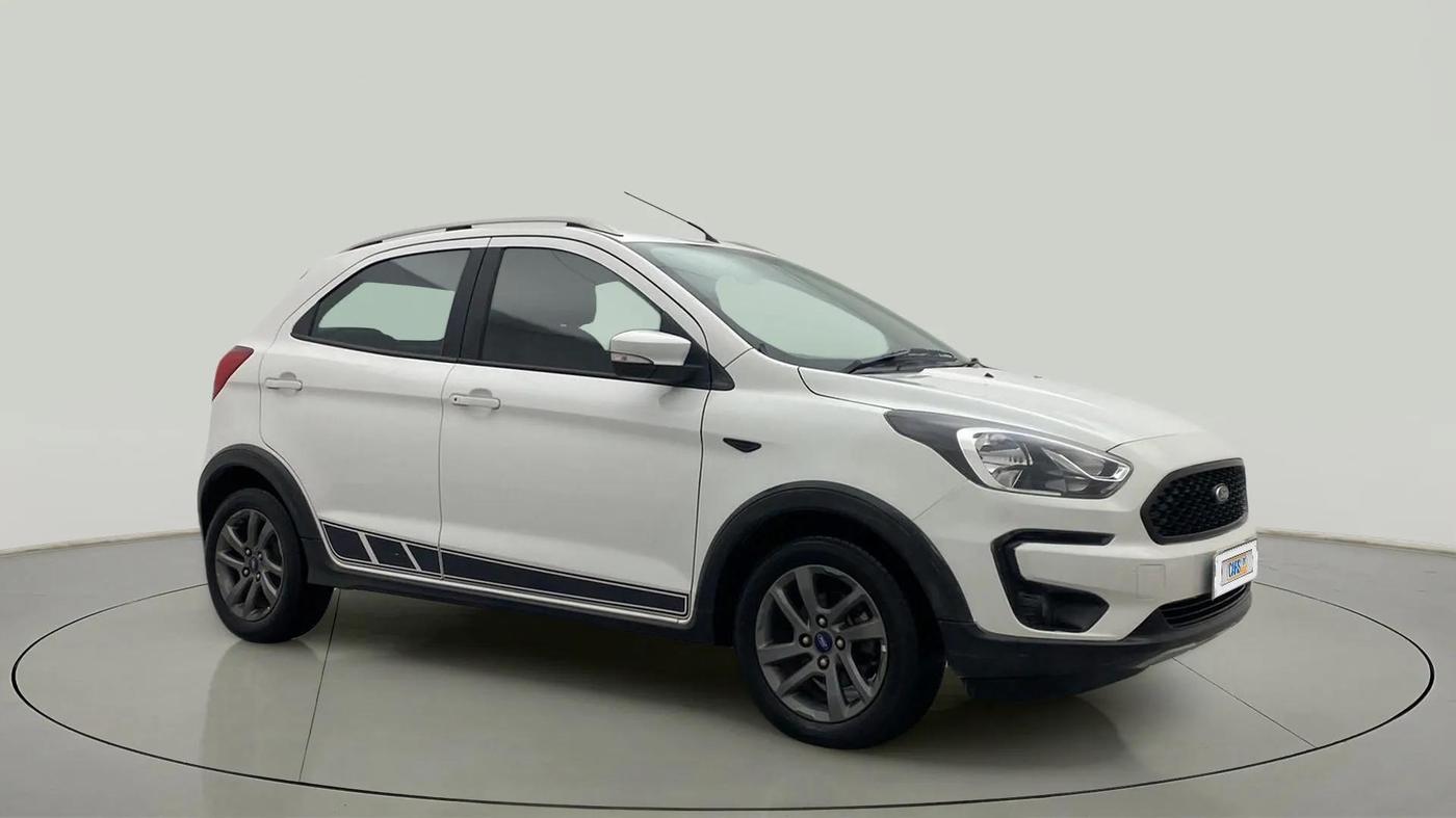 2019 Ford FREESTYLE TITANIUM 1.2 PETROL, Petrol, Manual, 42,198 km, SRP