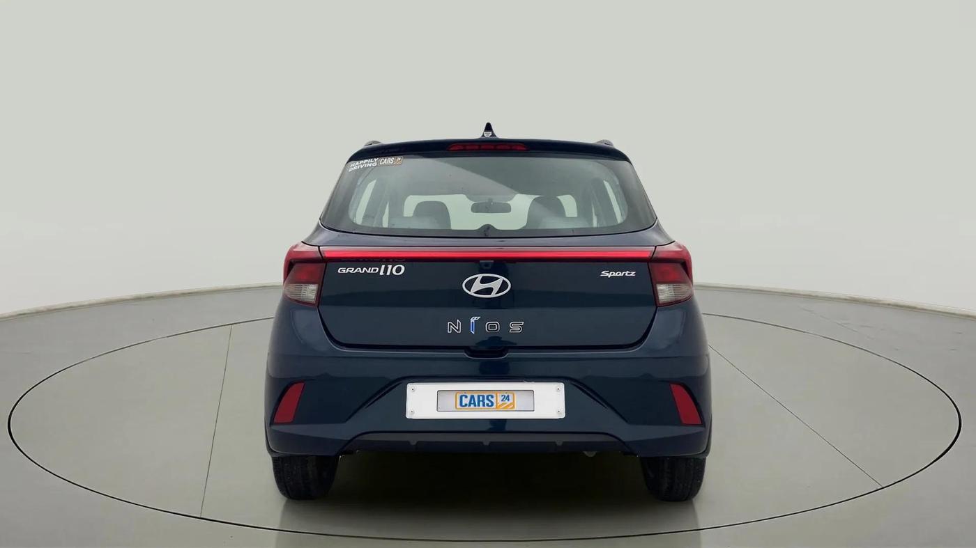 2024 Hyundai GRAND I10 NIOS SPORTZ 1.2 KAPPA VTVT, Petrol, Manual, 1,121 km, Back/Rear