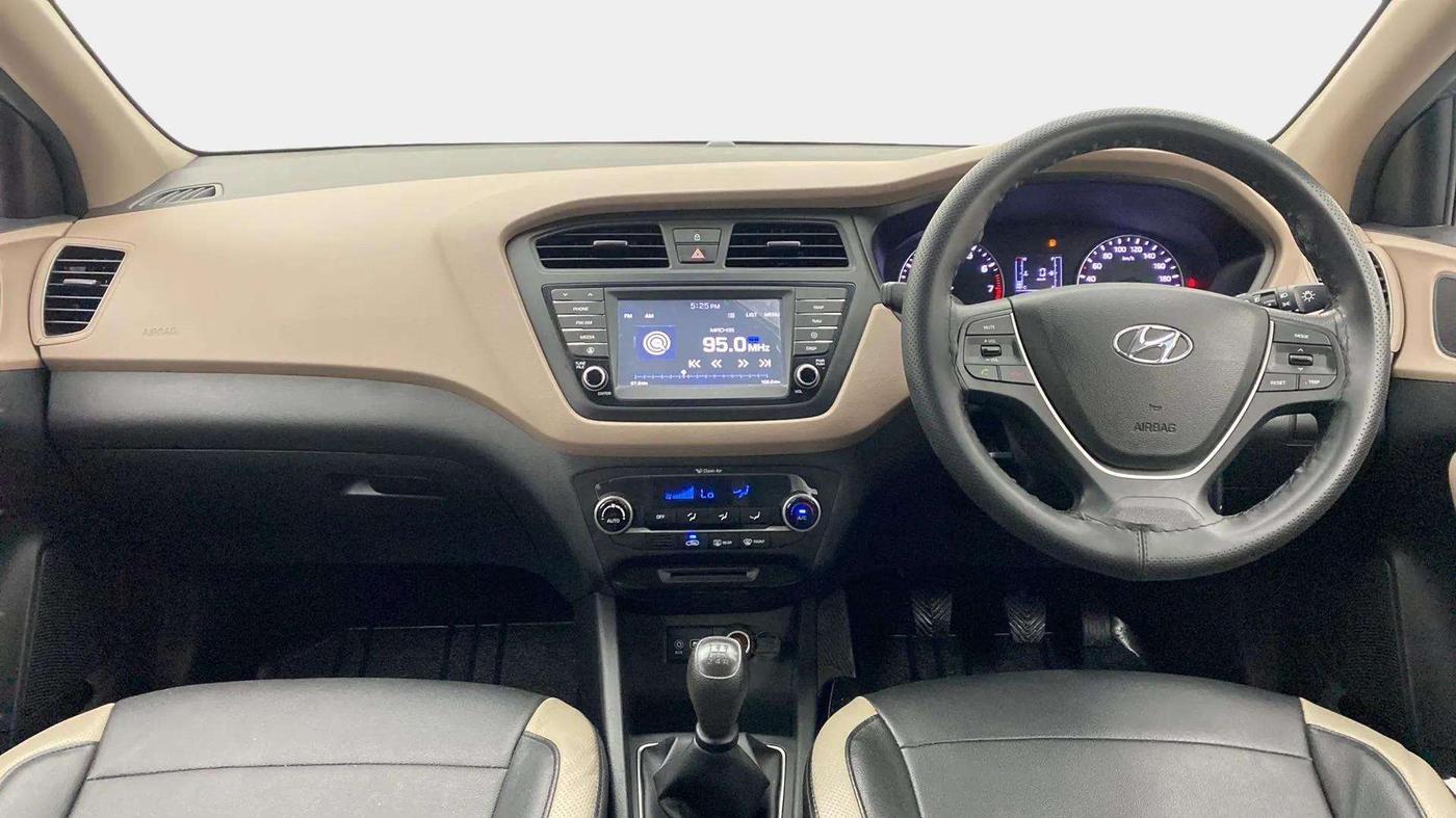 2017 Hyundai Elite i20 ASTA 1.2, Petrol, Manual, 23,306 km, Dashboard