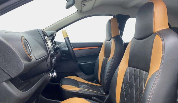 2018 Renault Kwid CLIMBER 1.0 AMT, Petrol, Automatic, 18,849 km, Right Side Front Door Cabin