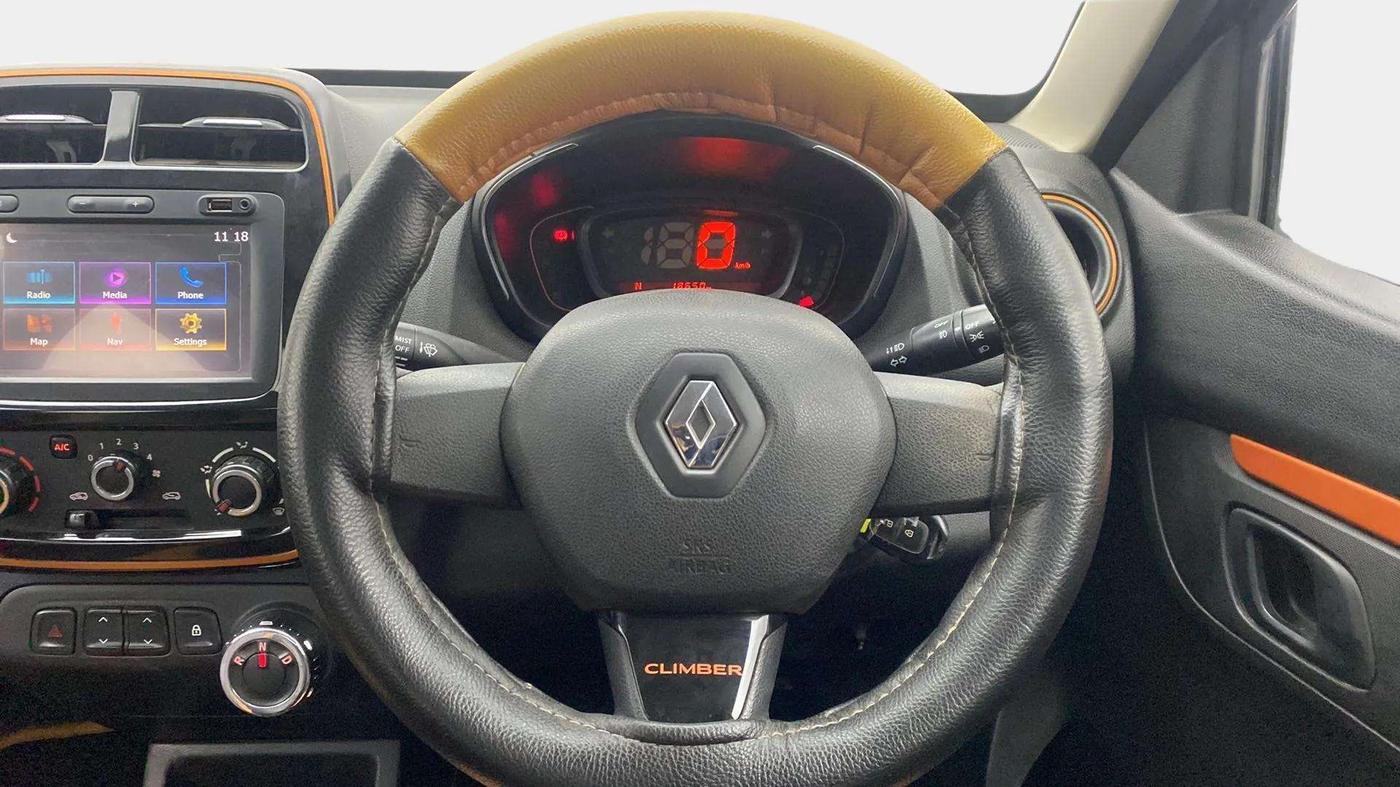 2018 Renault Kwid CLIMBER 1.0 AMT, Petrol, Automatic, 18,849 km, Steering Wheel Close Up