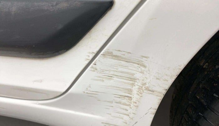 2019 Hyundai Elite i20 MAGNA PLUS 1.2, Petrol, Manual, 43,881 km, Left quarter panel - Minor scratches