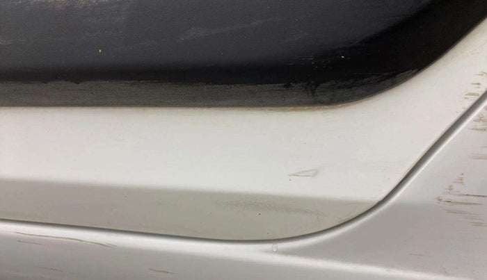 2019 Hyundai Elite i20 MAGNA PLUS 1.2, Petrol, Manual, 43,881 km, Rear left door - Minor scratches