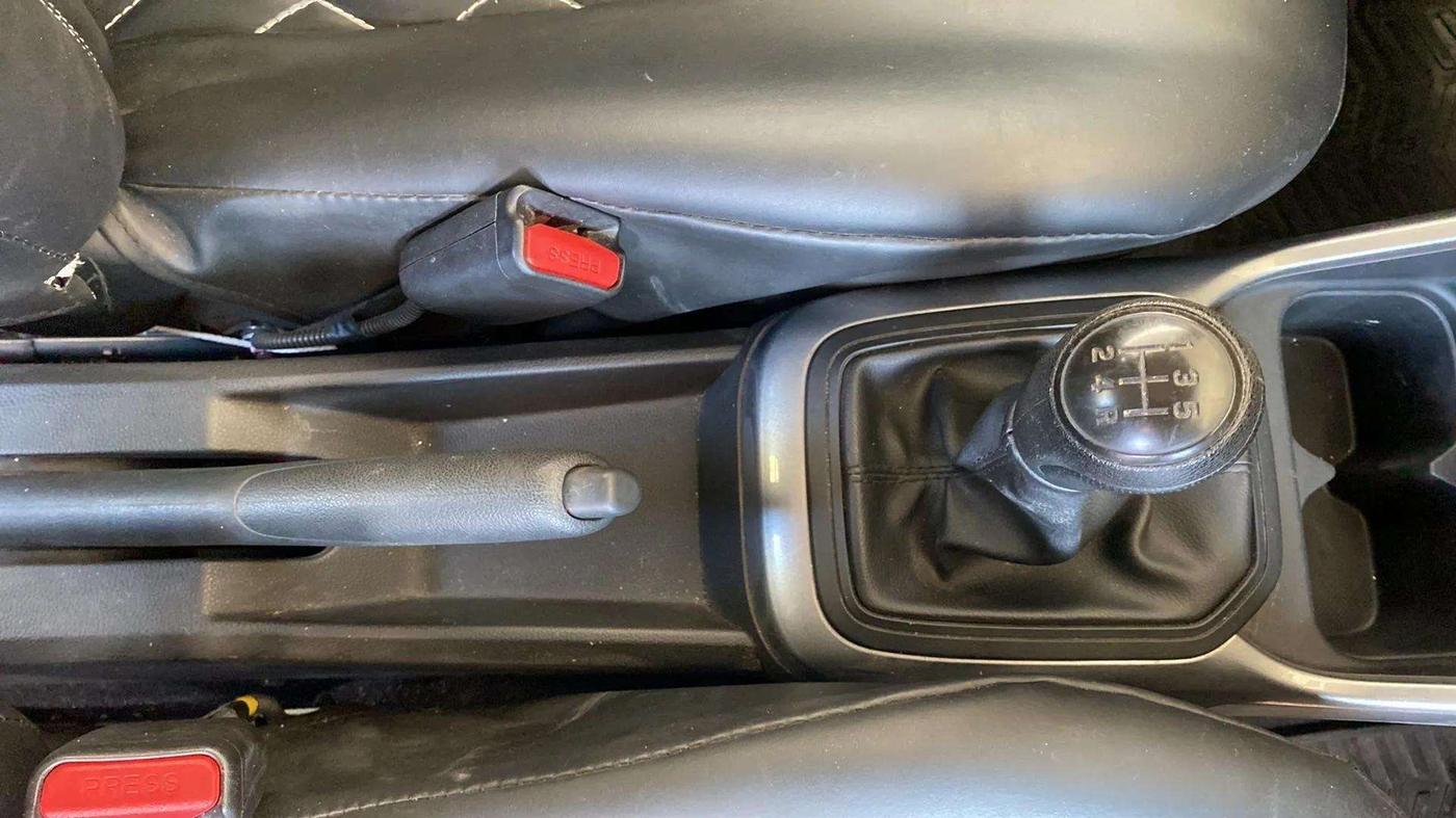 2022 Maruti IGNIS SIGMA 1.2, Petrol, Manual, 17,162 km, Gear Lever