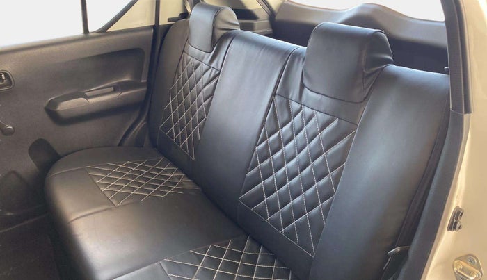 2022 Maruti IGNIS SIGMA 1.2, Petrol, Manual, 17,162 km, Right Side Rear Door Cabin