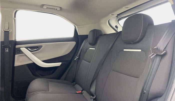 2024 Tata NEXON CREATIVE + SUNROOF 1.2 PETROL, Petrol, Manual, 17,994 km, Right Side Rear Door Cabin