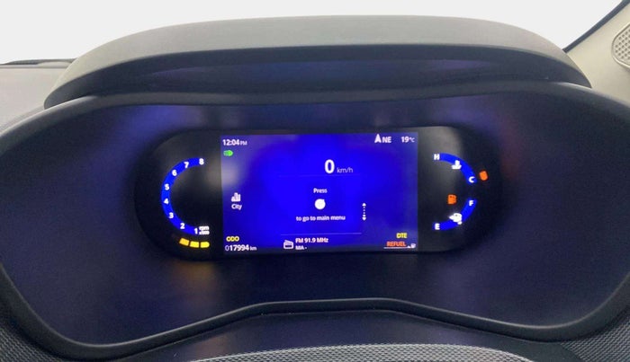 2024 Tata NEXON CREATIVE + SUNROOF 1.2 PETROL, Petrol, Manual, 17,994 km, Odometer Image