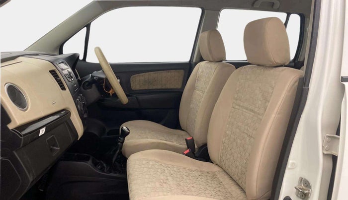 2017 Maruti Wagon R 1.0 VXI, Petrol, Manual, 76,201 km, Right Side Front Door Cabin