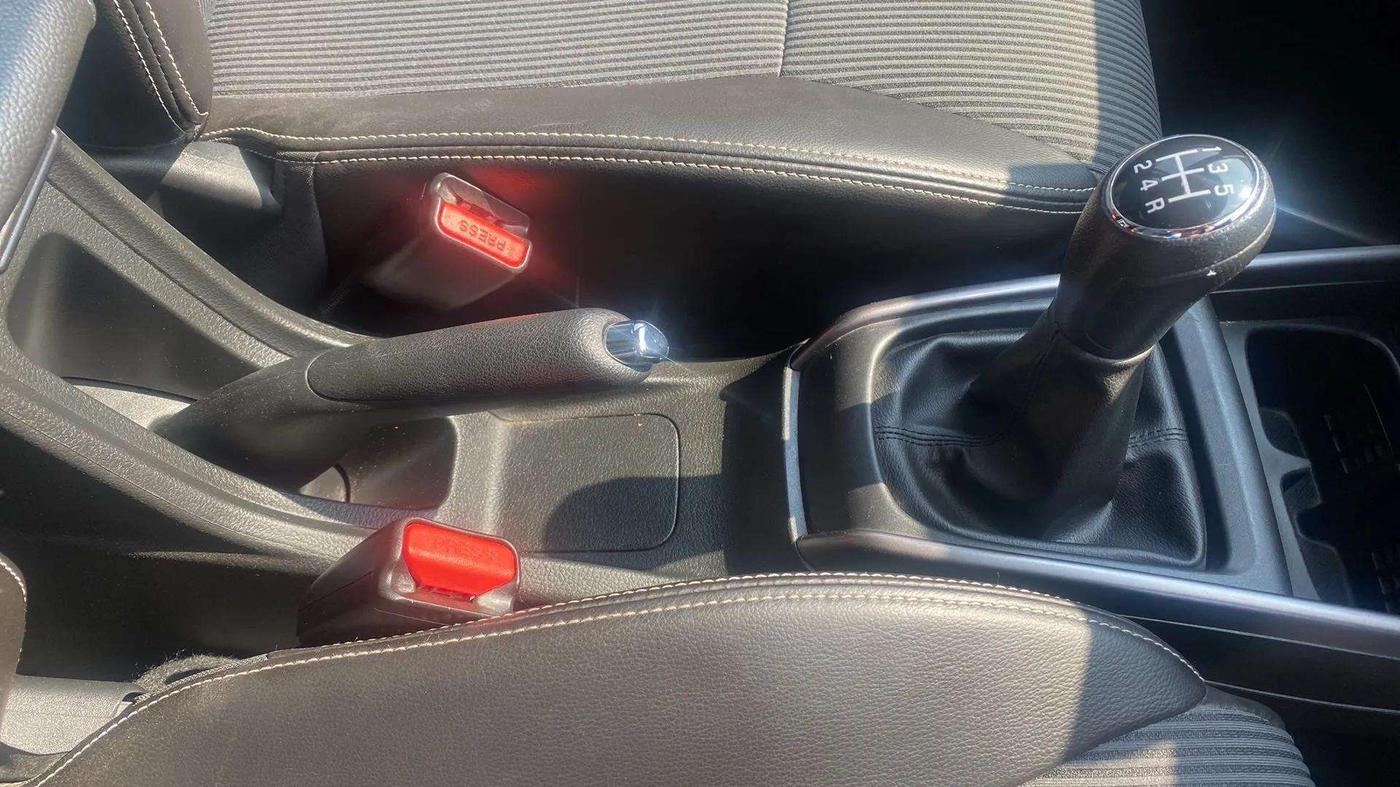 2022 Maruti XL6 ZETA MT, Petrol, Manual, 16,246 km, Gear Lever