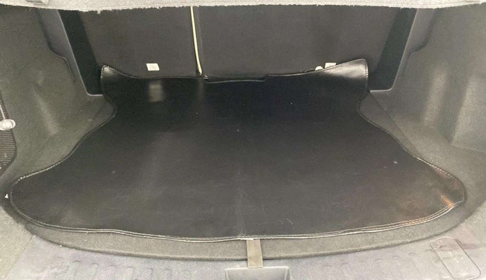 2022 Tata Harrier XZA PLUS JET 2.0L, Diesel, Automatic, 20,234 km, Boot Inside