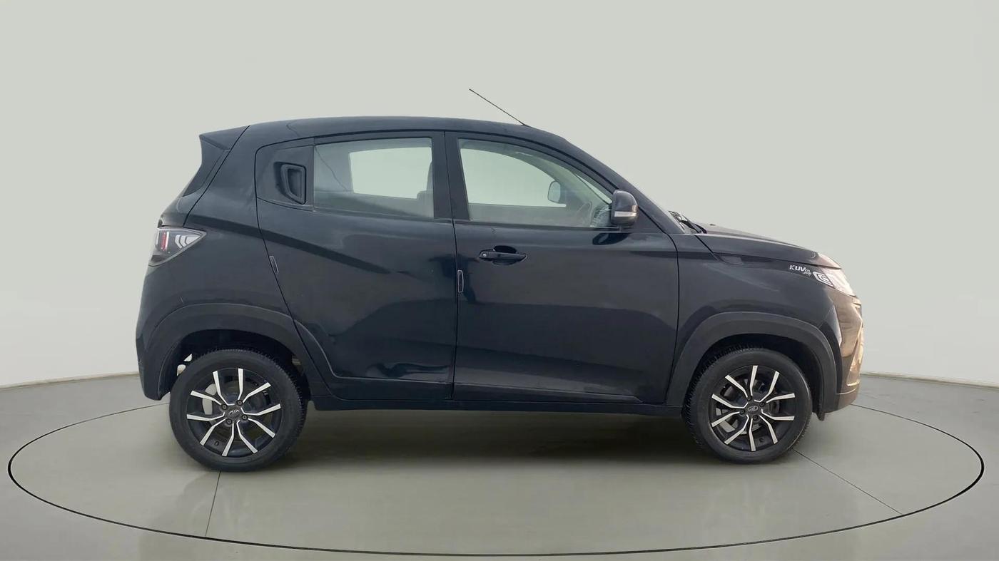 2018 Mahindra KUV 100 NXT K8 P 6 STR, Petrol, Manual, 20,888 km, Right Side