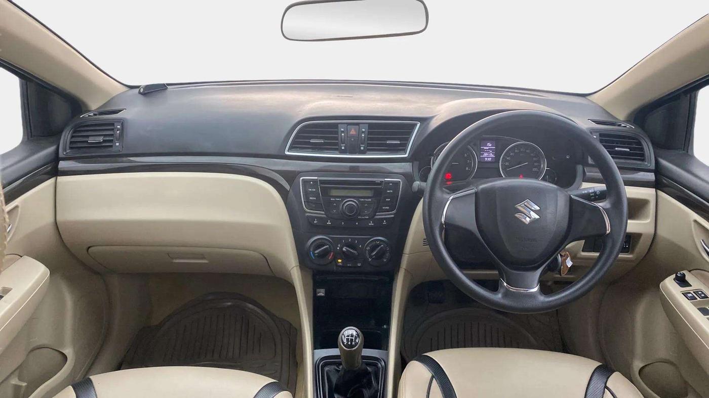 2017 Maruti Ciaz SIGMA 1.4 MT PETROL, Petrol, Manual, 28,472 km, Dashboard