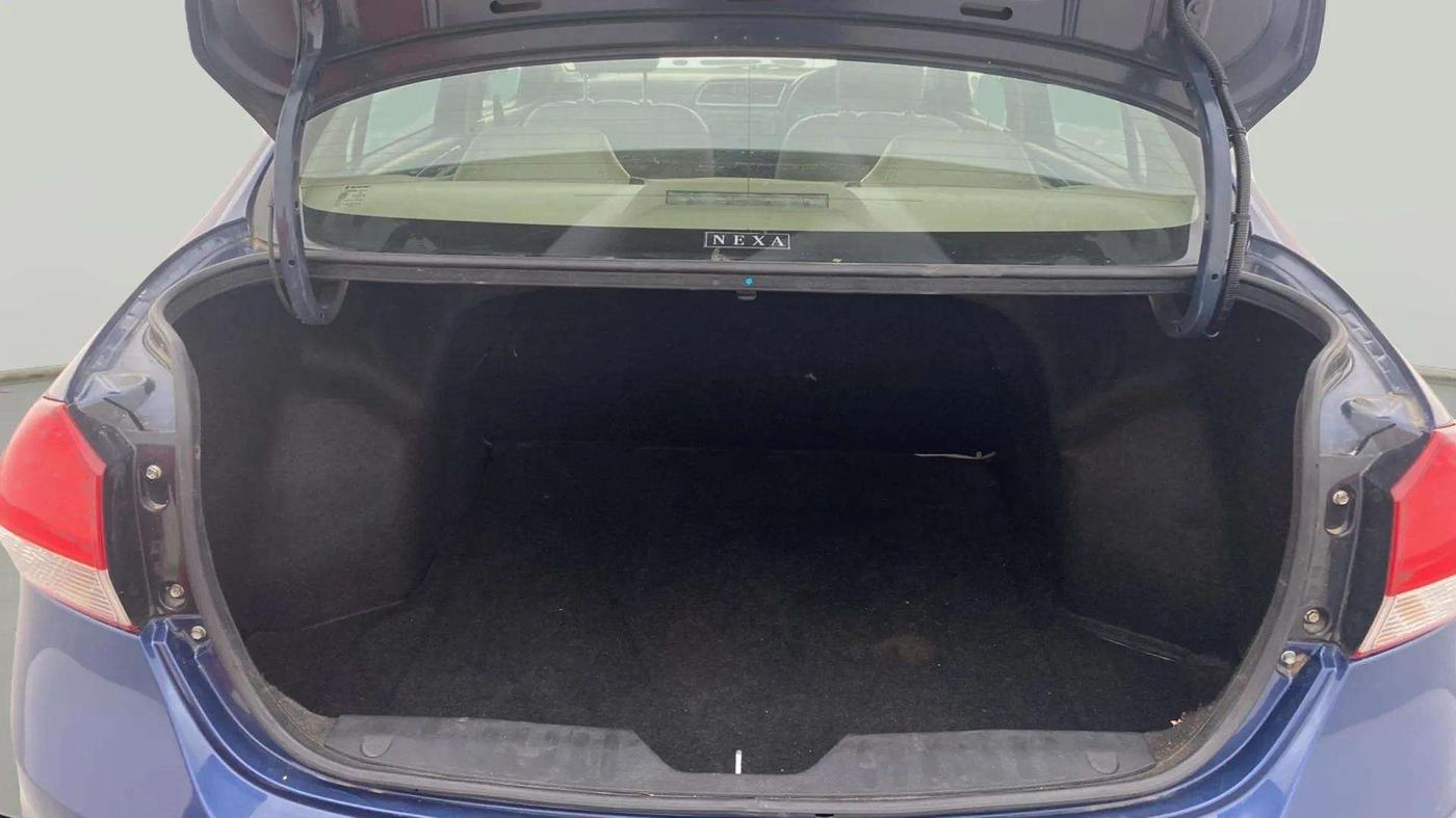2017 Maruti Ciaz SIGMA 1.4 MT PETROL, Petrol, Manual, 28,472 km, Boot Inside