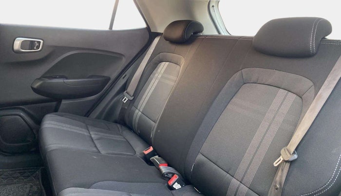 2020 Hyundai VENUE SX 1.0 TURBO IMT, Petrol, Manual, 82,278 km, Right Side Rear Door Cabin