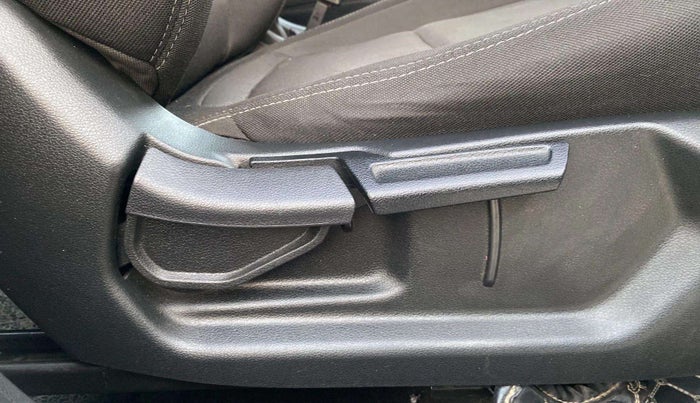 2020 Hyundai VENUE SX 1.0 TURBO IMT, Petrol, Manual, 82,278 km, Driver Side Adjustment Panel