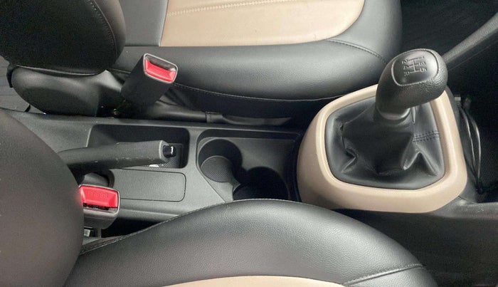 2018 Hyundai Grand i10 MAGNA 1.2 KAPPA VTVT, Petrol, Manual, 15,564 km, Gear Lever