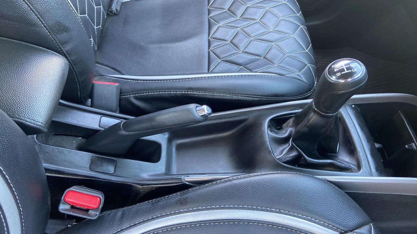 2021 Maruti Baleno ZETA PETROL 1.2, Petrol, Manual, 34,496 km, Gear Lever