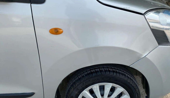 2018 Maruti Wagon R 1.0 VXI, Petrol, Manual, 59,395 km, Right fender - Slightly dented