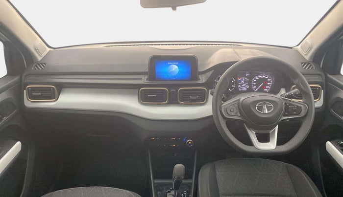 2023 Tata PUNCH ACCOMPLISHED AMT, Petrol, Automatic, 5,811 km, Dashboard