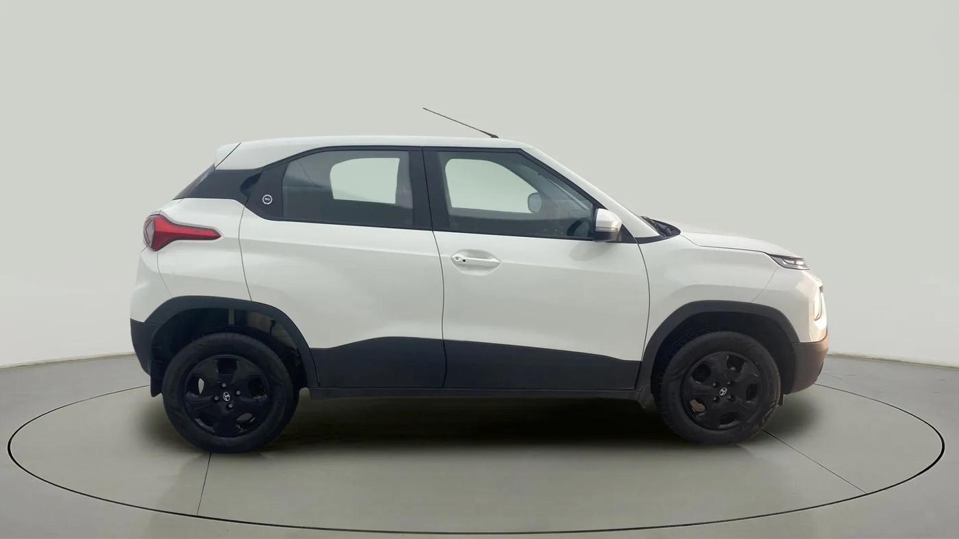 2023 Tata PUNCH ACCOMPLISHED AMT, Petrol, Automatic, 5,811 km, Right Side