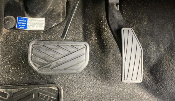 2018 Maruti IGNIS DELTA 1.2 AMT, Petrol, Automatic, 91,301 km, Pedals