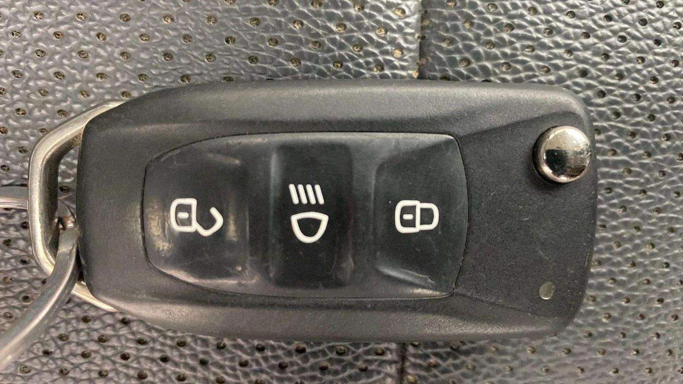 2018 Tata Tiago XZA PETROL, Petrol, Automatic, 17,486 km, Key Close Up