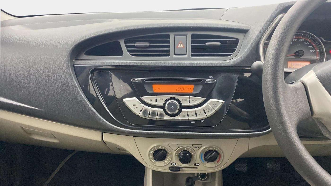 2015 Maruti Alto K10 VXI, Petrol, Manual, 38,351 km, Air Conditioner