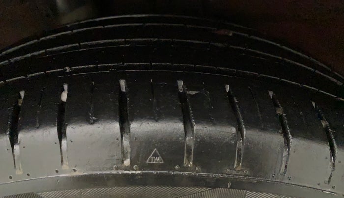 2019 Hyundai Elite i20 ASTA 1.4 CRDI (O), Diesel, Manual, 81,223 km, Left Front Tyre Tread