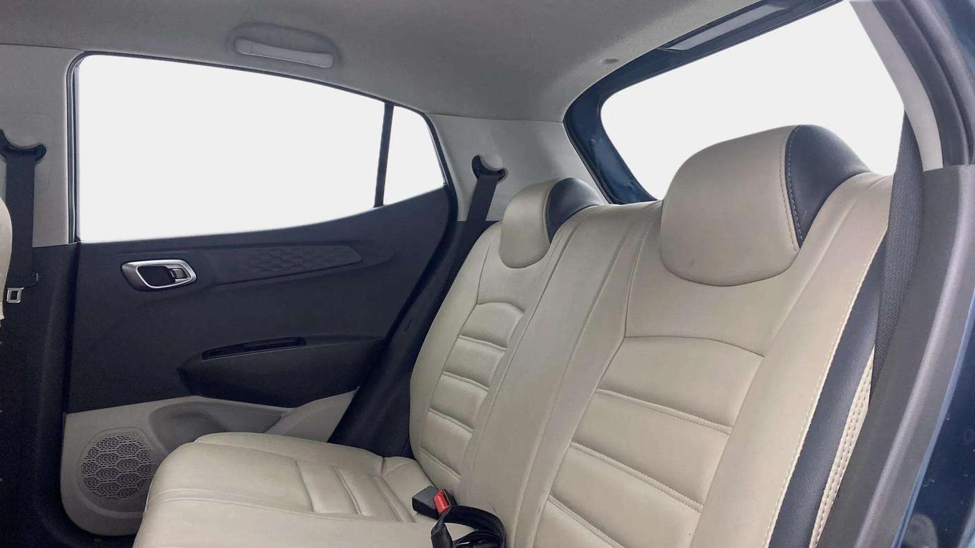 2020 Hyundai GRAND I10 NIOS SPORTZ AMT 1.2 KAPPA VTVT, Petrol, Automatic, 43,143 km, Right Side Rear Door Cabin
