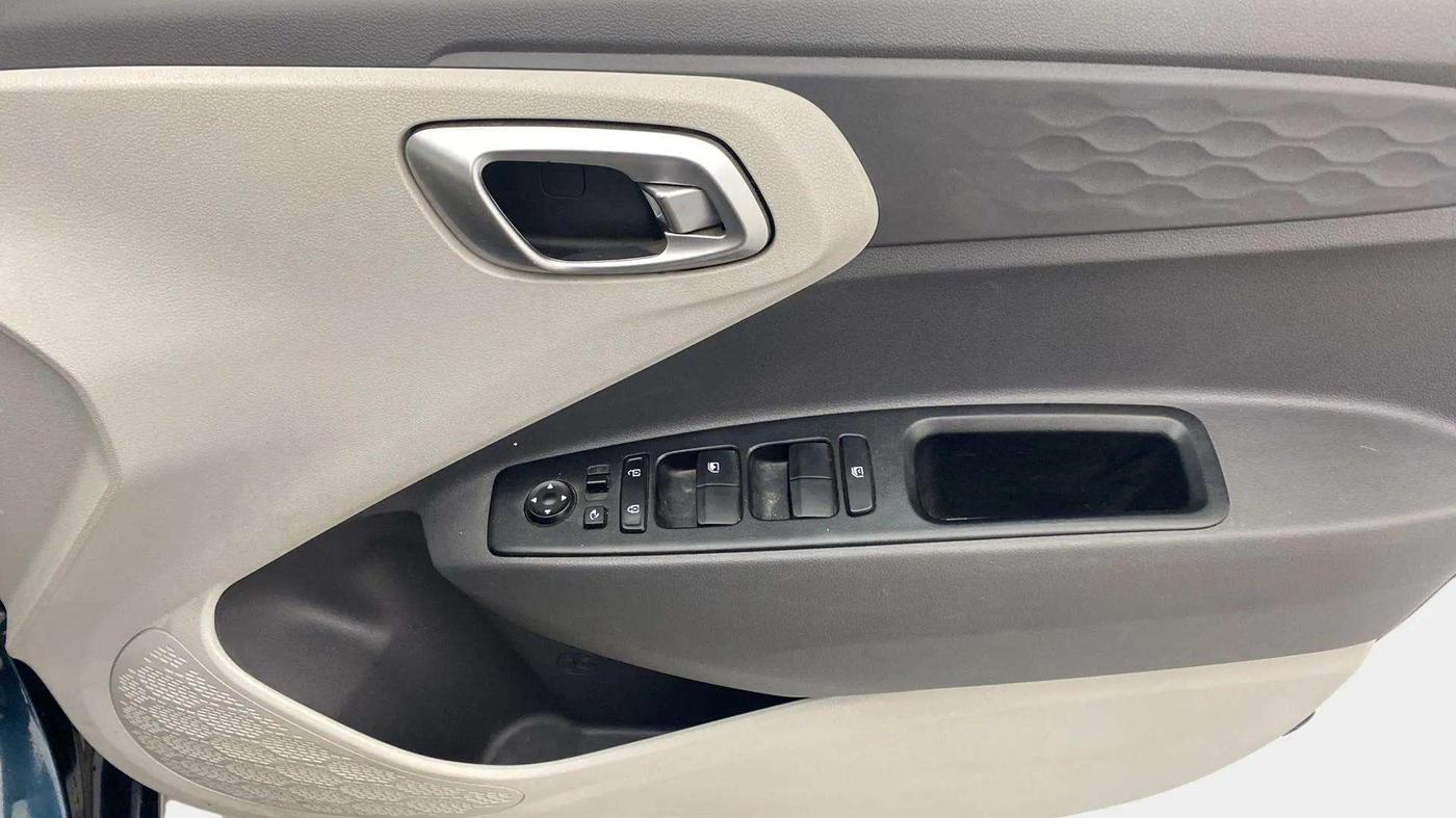 2020 Hyundai GRAND I10 NIOS SPORTZ AMT 1.2 KAPPA VTVT, Petrol, Automatic, 43,143 km, Driver Side Door Panels Control
