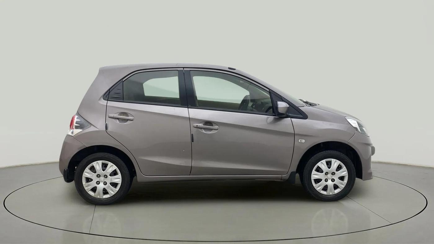2015 Honda Brio S MT, Petrol, Manual, 75,180 km, Right Side View