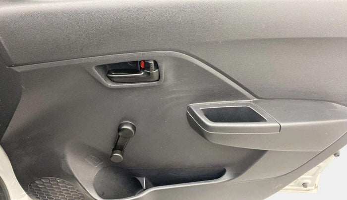 2022 Maruti Alto K10 STD, Petrol, Manual, 14,471 km, Driver Side Door Panels Control
