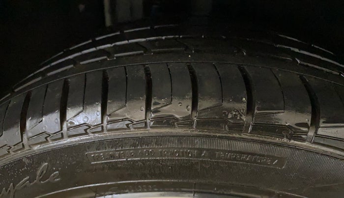 2023 Hyundai ALCAZAR PLATINUM 1.5 TURBO PETROL MT 7STR, Petrol, Manual, 2,045 km, Right Rear Tyre Tread