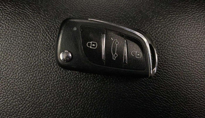 2020 Maruti Alto LXI, Petrol, Manual, 72,186 km, Key Close Up