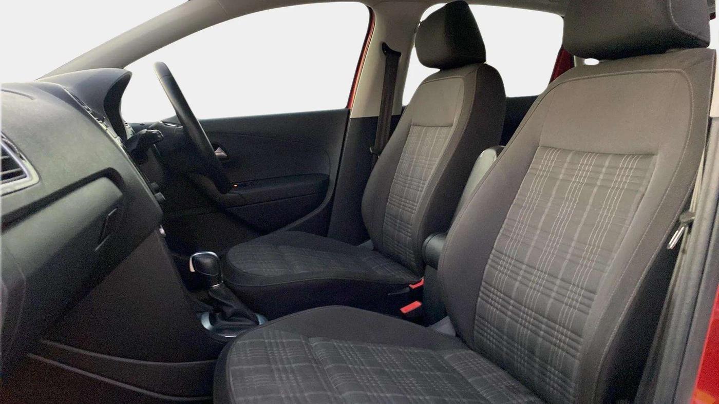 2020 Volkswagen Polo 1.0 GT TSI AT, Petrol, Automatic, 19,502 km, Right Side Front Door Cabin