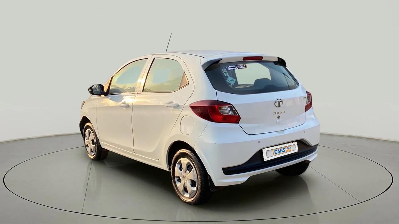 2022 Tata Tiago XT CNG, CNG, Manual, 27,857 km, Left Back Diagonal