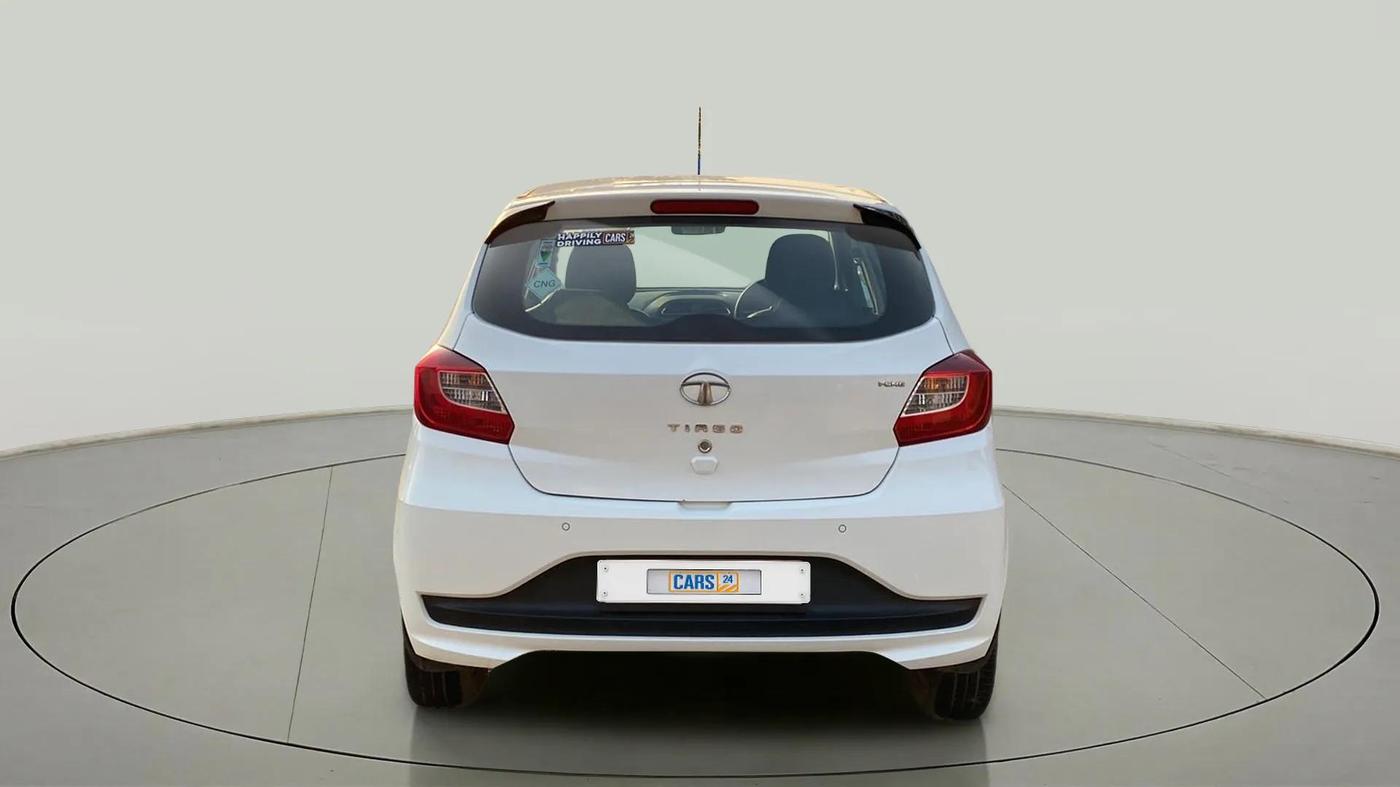 2022 Tata Tiago XT CNG, CNG, Manual, 27,857 km, Back/Rear