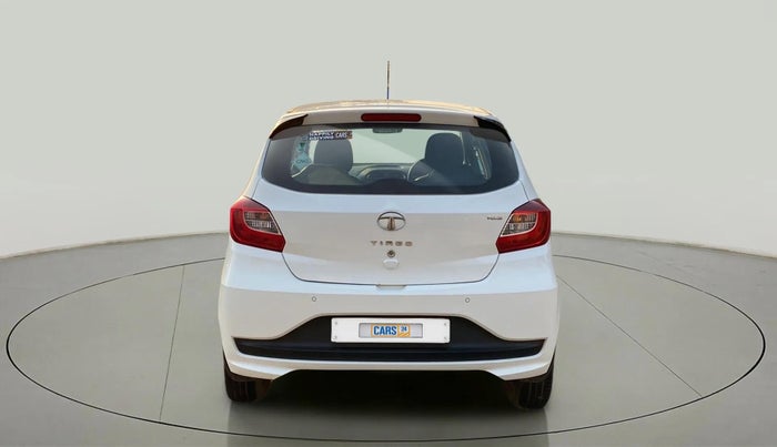 2022 Tata Tiago XT CNG, CNG, Manual, 27,503 km, Back/Rear