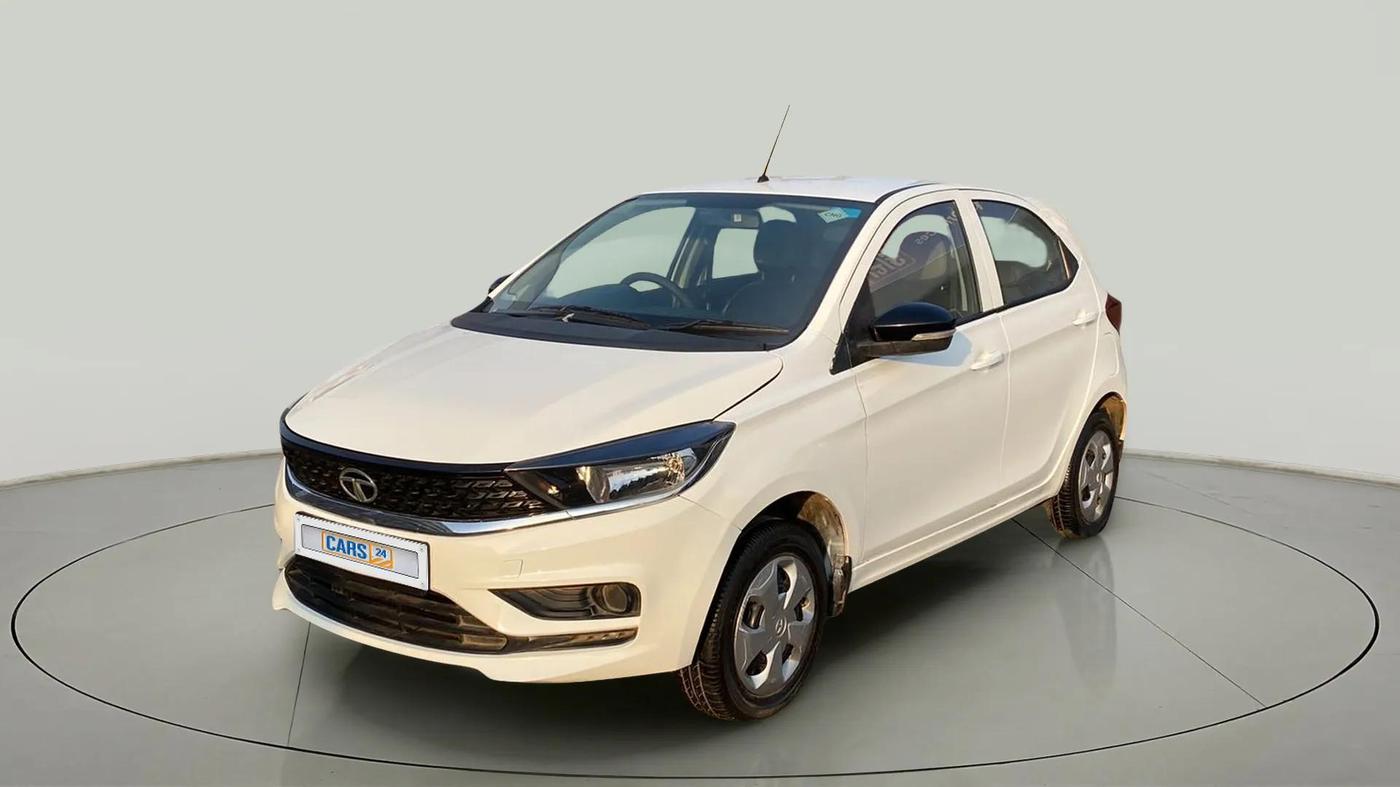 2022 Tata Tiago XT CNG, CNG, Manual, 27,857 km, Left Front Diagonal