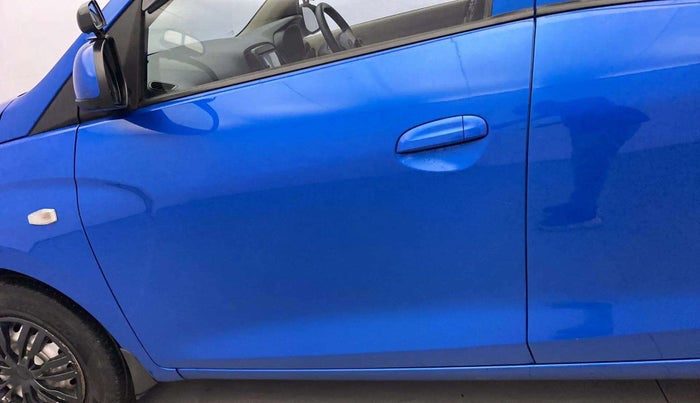 2019 Hyundai NEW SANTRO MAGNA, Petrol, Manual, 36,304 km, Front passenger door - Minor scratches