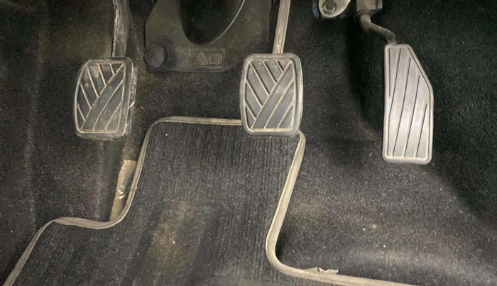 2022 Maruti Celerio VXI, Petrol, Manual, 27,384 km, Pedals
