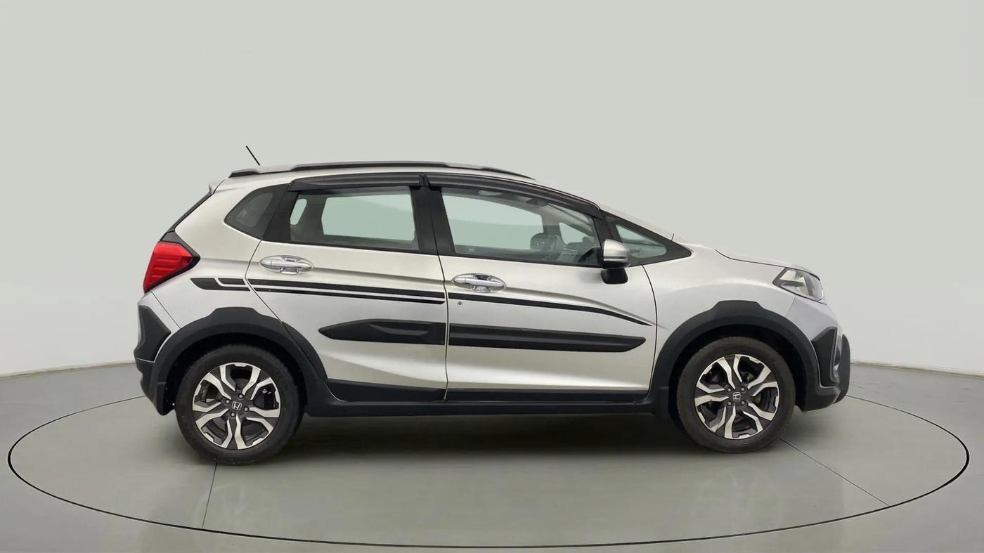 2017 Honda WR-V 1.2L I-VTEC VX MT, Petrol, Manual, 33,905 km, Right Side View