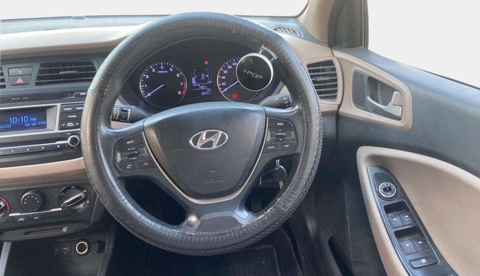 2016 Hyundai Elite i20 MAGNA 1.2, CNG, Manual, 80,310 km, Steering Wheel Close Up