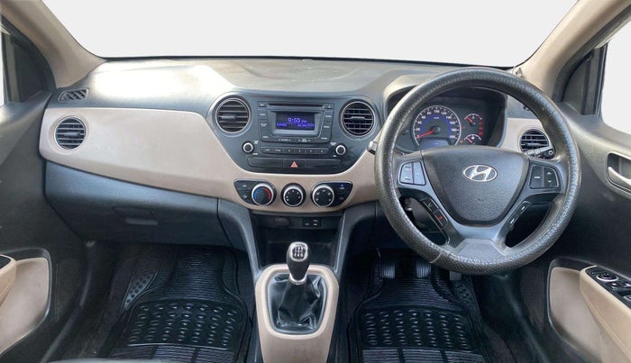 2016 Hyundai Grand i10 SPORTZ 1.2 KAPPA VTVT, Petrol, Manual, 75,791 km, Dashboard