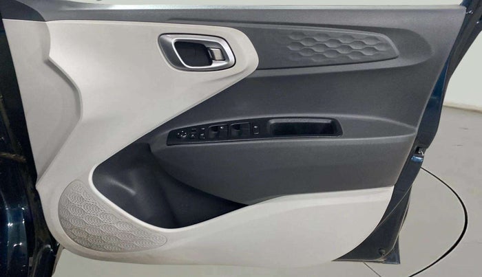 2021 Hyundai GRAND I10 NIOS SPORTZ AMT 1.2 KAPPA VTVT, Petrol, Automatic, 18,305 km, Driver Side Door Panels Control